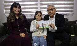 Sivas Valisi Şimşek'ten asker babasını özleyen 7 yaşındaki Gökçe'ye sürpriz ziyaret