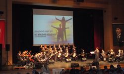 Sivas'ta 'Engelsiz Sanat' konseri düzenlendi
