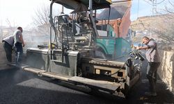 Talas Belediyesi, Kepez Mahallesi'nde 1040 ton asfalt serimi yaptı