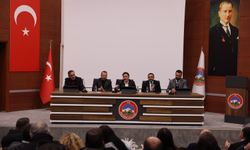 Vali Çiçek, turist rehberleriyle bir araya geldi