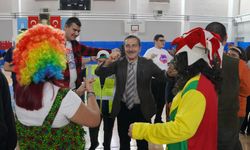 'İyi ki varsınız, iyi ki sizlerleyiz'