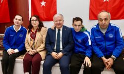 Aksaray Valisi Duru, Aksaray Bakım, Rehabilitasyon ve Aile Danışma Merkezini ziyaret etti