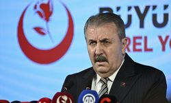 BBP Genel Başkanı Destici, partisinin 'Yerel Yönetimler Eğitim ve Bilgilendirme Toplantısı'nda konuştu: