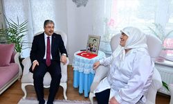 Eskişehir Valisi Yılmaz'dan şehit ailelerine ziyaret
