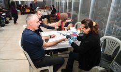 Kayseri Büyükşehir Belediyesi personeli, kan bağışı kampanyasına destek oldu