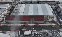 Kayseri OSB'de mobilya fabrikasında çıkan yangın kontrol altına alındı