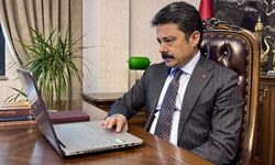 Kırşehir Valisi Demiryürek, AA'nın 'Yılın Kareleri' oylamasına katıldı