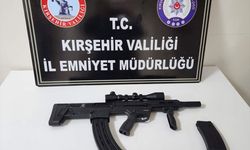 Kırşehir'de evlerinde ruhtasız tüfekle yakalanan 2 hırsızlık şüphelisi tutuklandı