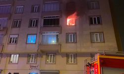 Konya'da apartmanda çıkan yangında 6 kişi dumandan etkilendi