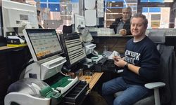 Milli Piyango yılbaşı çekilişinde büyük ikramiyenin çıktığı bileti satan bayi konuştu