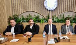 Sivas Belediye Başkanı Uzun gazetecilerle bir araya geldi