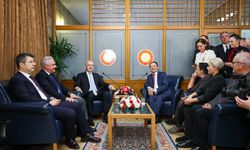 TBMM Başkanı Kurtulmuş, 10 Ocak Çalışan Gazeteciler Günü dolayısıyla parlamento muhabirlerini ziyaret etti: (1)