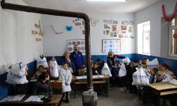 TDV 'Kış Kampanyası' kapsamında ülke genelindeki ihtiyaç sahiplerine yardımlarını sürdürüyor