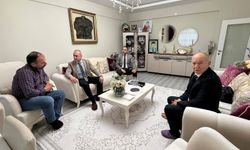 Beypazarı'da MHP'li yöneticiler ilk iftarını şehit babasının evinde yaptı