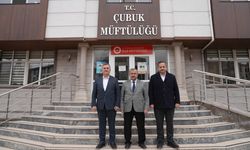 Çubuk Belediye Başkanı Demirbaş, İlçe Müftüsü Demirlenk'i ziyaret etti