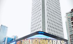 İletişim Başkanlığı, deprem bölgesindeki çalışmaları anlatan görselleri dijital gösterim ekranında yayınladı