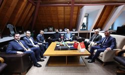 İYİ Parti Genel Başkanı Dervişoğlu, Bursaspor Kulübünü ziyaret etti