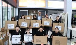 'İyilik timi' oluşturan öğrenciler depremzede akranları için kolları sıvadı