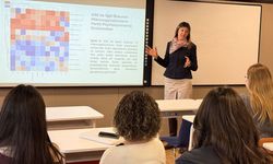 Kolon kanseri tanı ve tedavisine yardımcı olmak amacıyla bağırsak florası yapay zekayla analiz ediliyor