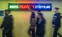 Meslek liseli öğrenciler 'Haberimiz Olsun' projesiyle stüdyoda haber sunarak mesleki becerilerini geliştiriyor