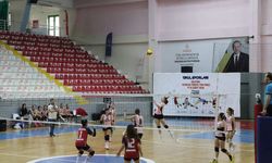 Okul Sporları Voleybol Yıldızlar yarı final müsabakaları Yozgat'ta başladı