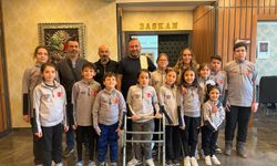 Şabanözü'nde badminton sporcularından Belediye Başkanı Özcan'a ziyaret