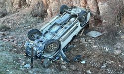 Yozgat'ta devrilen otomobilin sürücüsü yaralandı