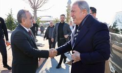 AK Parti Kayseri Milletvekili Akar, Erciyes Üniversitesini ziyaret etti