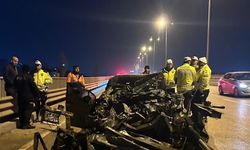 Ankara'da otomobilin tıra arkadan çarptığı kazada sürücü ağır yaralandı