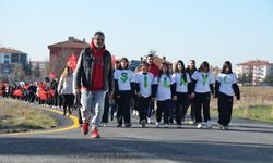 Kahramankazan'da öğrencilerden bağımlılığa karşı farkındalık yürüyüşü