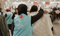 TDV Kırşehir Şubesince 50 yetim giydirildi