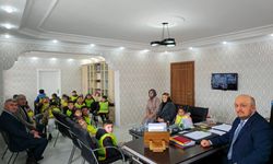 Ulaş'ta öğrenciler harçlıklarını Filistin'e bağışladı