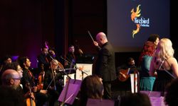 Firebird Orchestra Eskişehir'de sanatseverlerden tam not aldı
