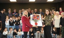 Es Çocuk Evi öğrencilerinden yaşlılara anlamlı ziyaret