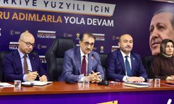 AK Parti Eskişehir Teşkilatında Kritik Zirve: Fatih Dönmez Ankara Gündemini Aktardı