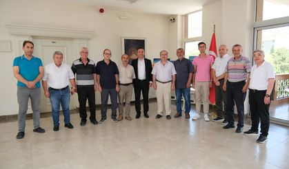 Merkez Mahalle Muhtarlarından Başkan Dökmeci’ye Ziyaret