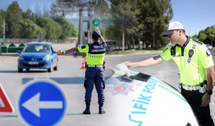 Bayramın İlk Gününde 7 Kişi Trafik Kazası'nda Hayatını Kaybetti