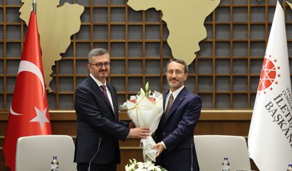 Cumhurbaşkanlığı İletişim Başkanı Burhanettin Duran, görevi Fahrettin Altun'dan devraldı