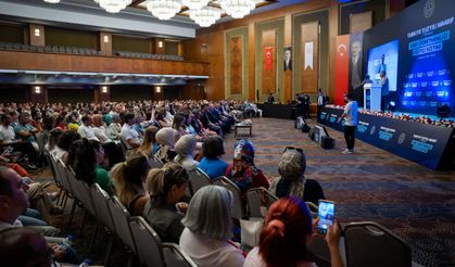 Bakan Tekin, Türkiye Yüzyılı Maarif Modeli Sınıf Öğretmenliği Eğitici Eğitimi'nde konuştu