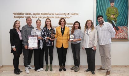 Şehir tiyatroları Avrupa'nın en değerli festivalinden ödülle döndü