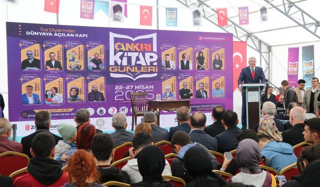 AK Parti Grup Başkanvekili Yenişehirlioğlu, Çankırı'da kitapseverlerle buluştu: