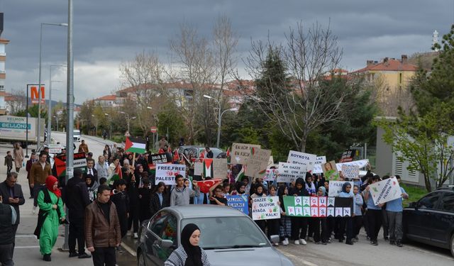 Çankırı'da öğrenciler tarafından Filistin'e destek yürüyüşü yapıldı