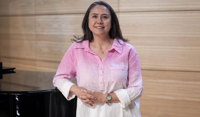19. yüzyıl bestecisi Schubert, bu kez bir çocuğun mektubuyla sahnede "yardımlaşmayı" öğretiyor