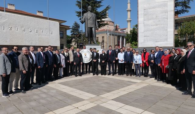 AK Parti İl Gençlik Kolları, 19 Mayıs Atatürk'ü Anma, Gençlik ve Spor Bayramı'nı kutladı