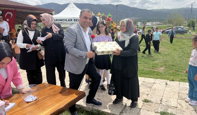 Akıncılar'da Anneler Günü etkinliği düzenlendi