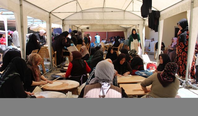 Bor'da Filistin için yardım kermesi düzenlendi