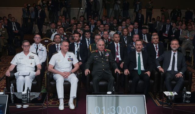 Genelkurmay Başkanı Orgeneral Gürak, NATO Çoklu Ortam Harekatı Konferansı'nda konuştu: