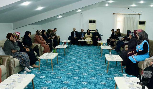 Kırşehir Müftülüğü, şehit annelerini ağırladı