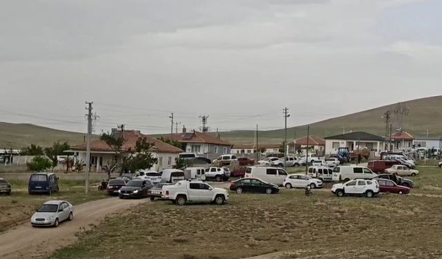 Kırşehir'de baraj gölünde teknenin alabora olmasıyla boğulan balıkçının cenazesi defnedildi