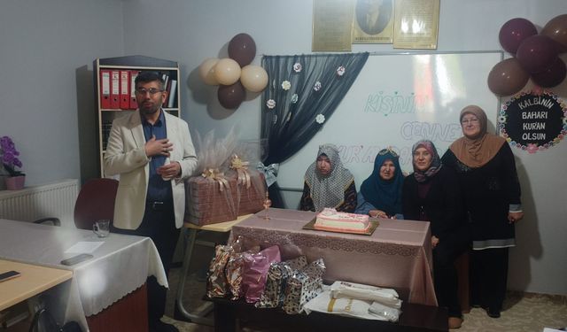 Nevşehir'de görme engellilerin Kuran-ı Kerim'e geçişleri kutlandı